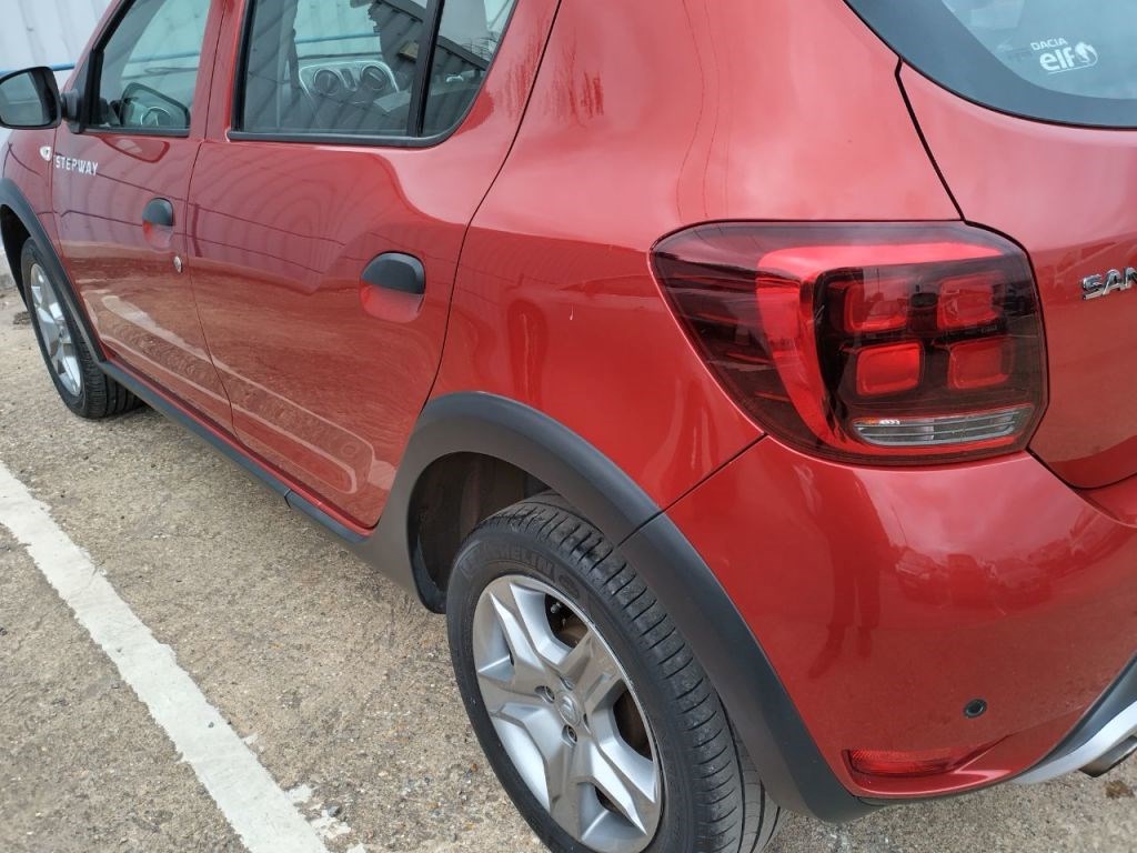 Dacia Sandero Stepway Listing Image