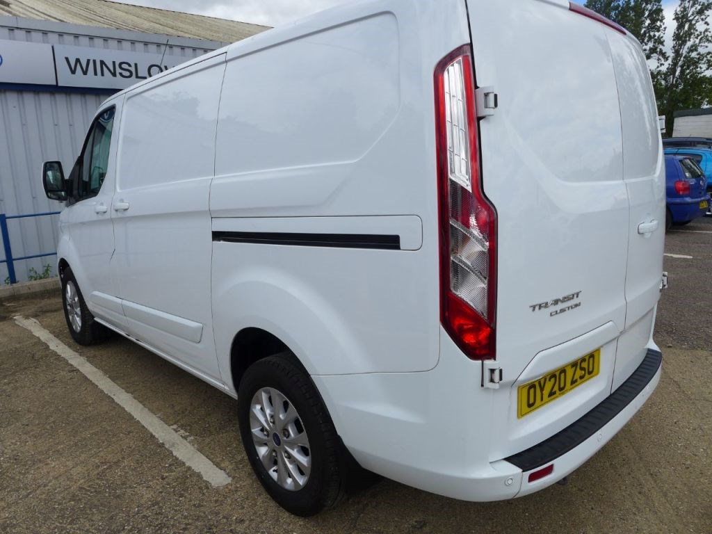 Ford Transit Custom Listing Image