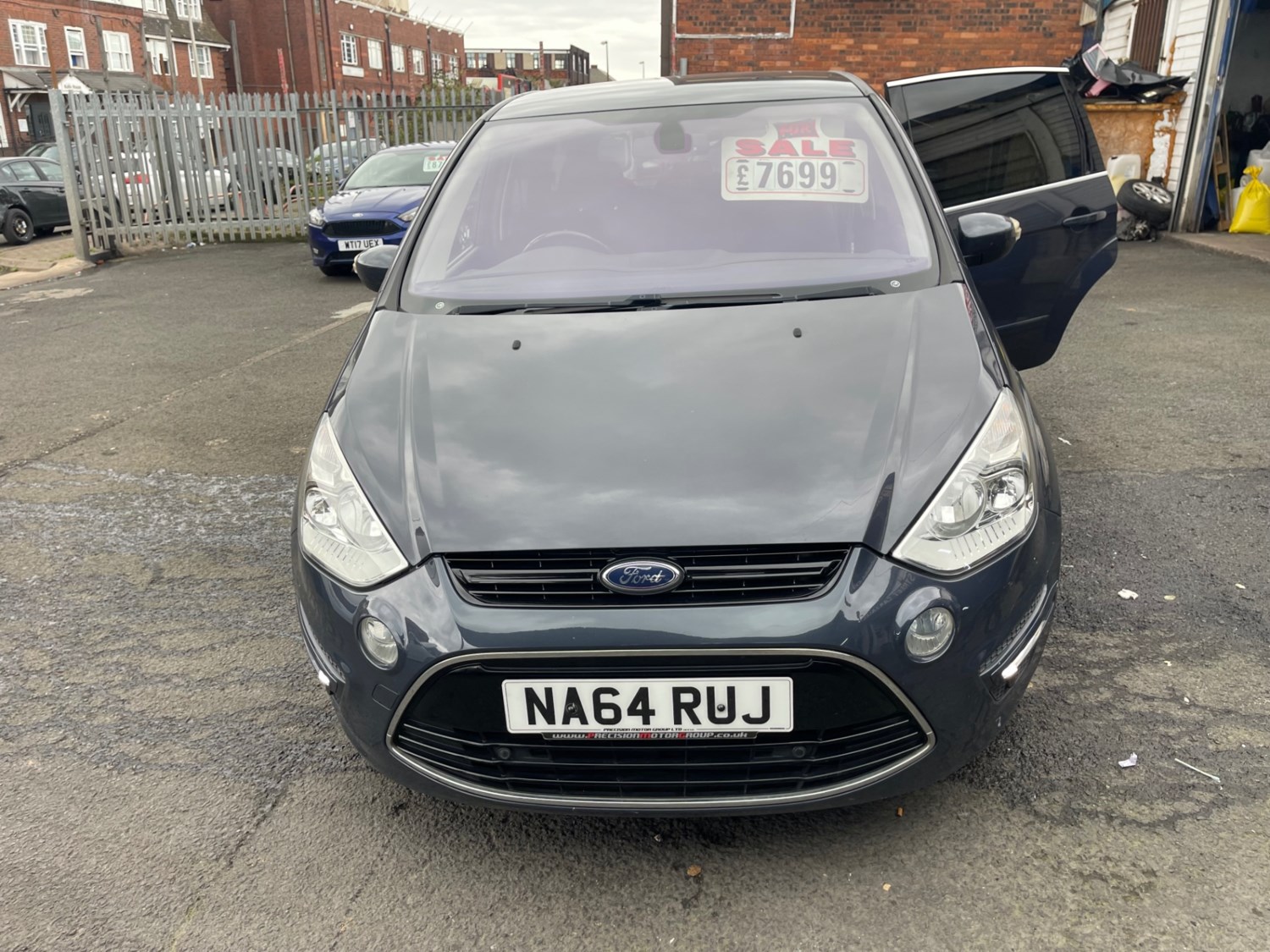 Ford S-Max Listing Image