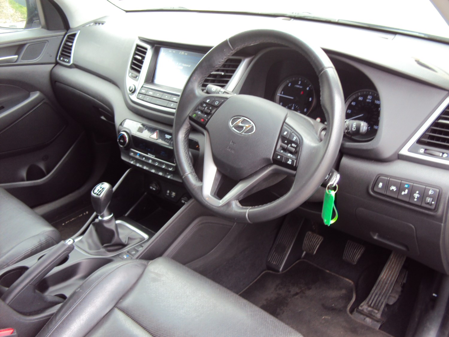 Hyundai TUCSON Listing Image