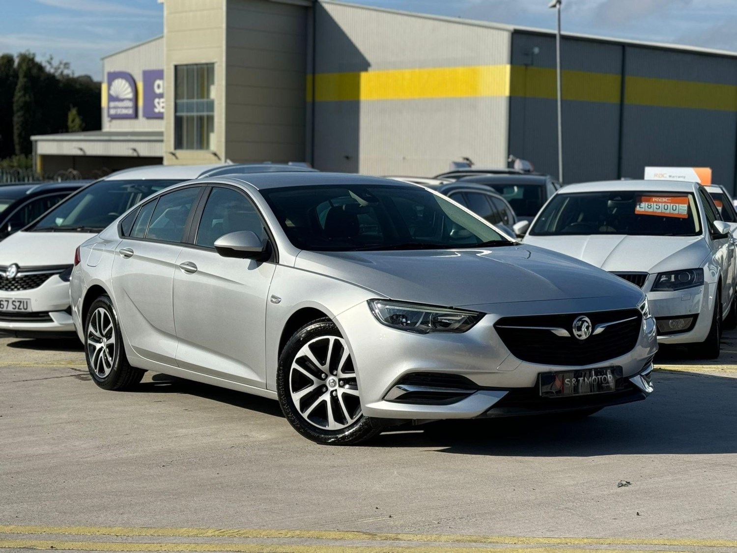 Vauxhall Insignia Listing Image