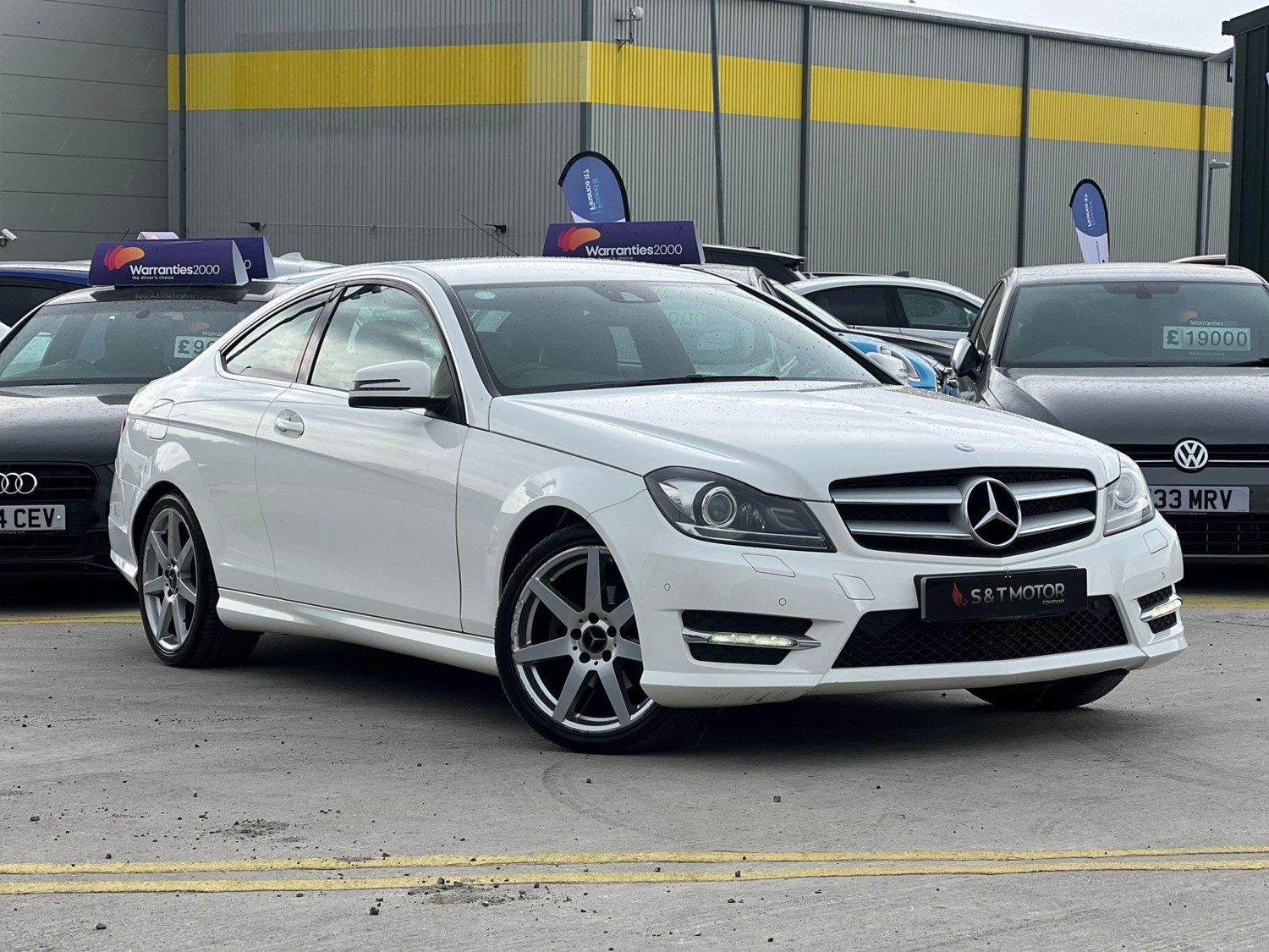 Mercedes-Benz C-Class Listing Image