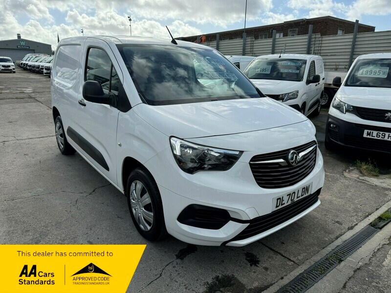 Vauxhall Combo Listing Image