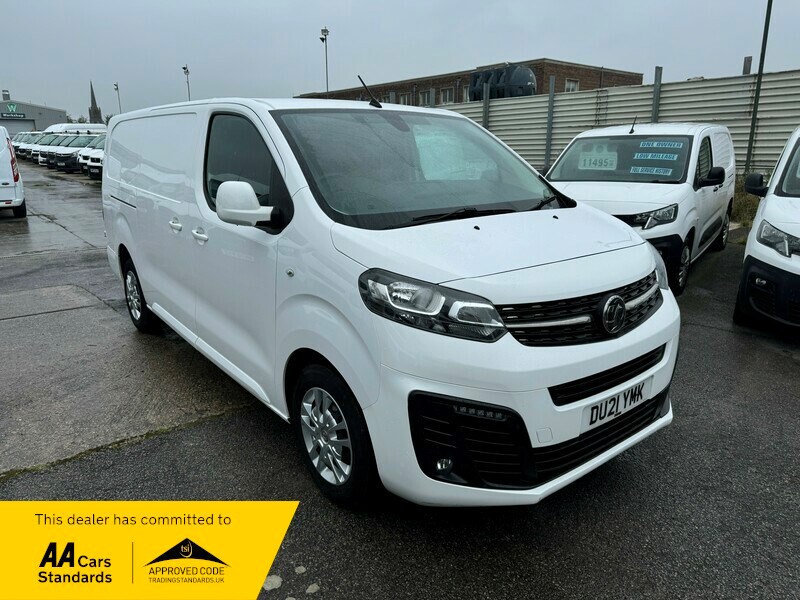 Vauxhall Vivaro Listing Image