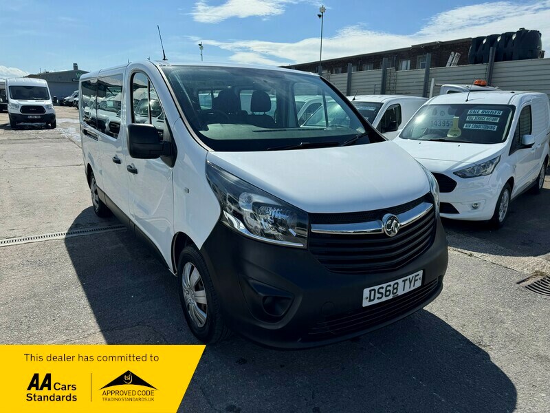 Vauxhall Vivaro Listing Image