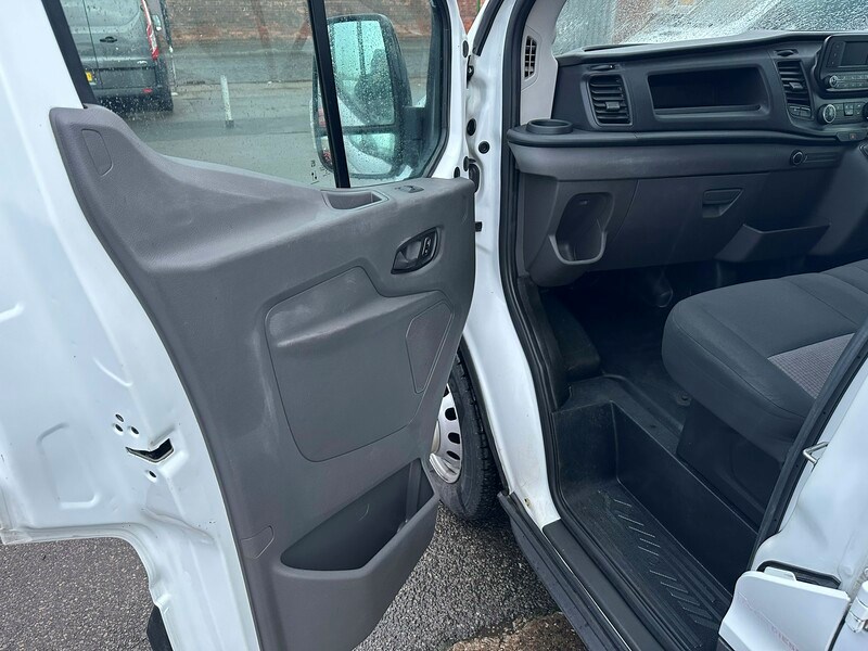 Ford Transit Listing Image