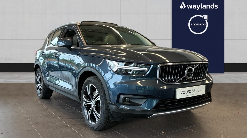 Volvo XC40 Listing Image