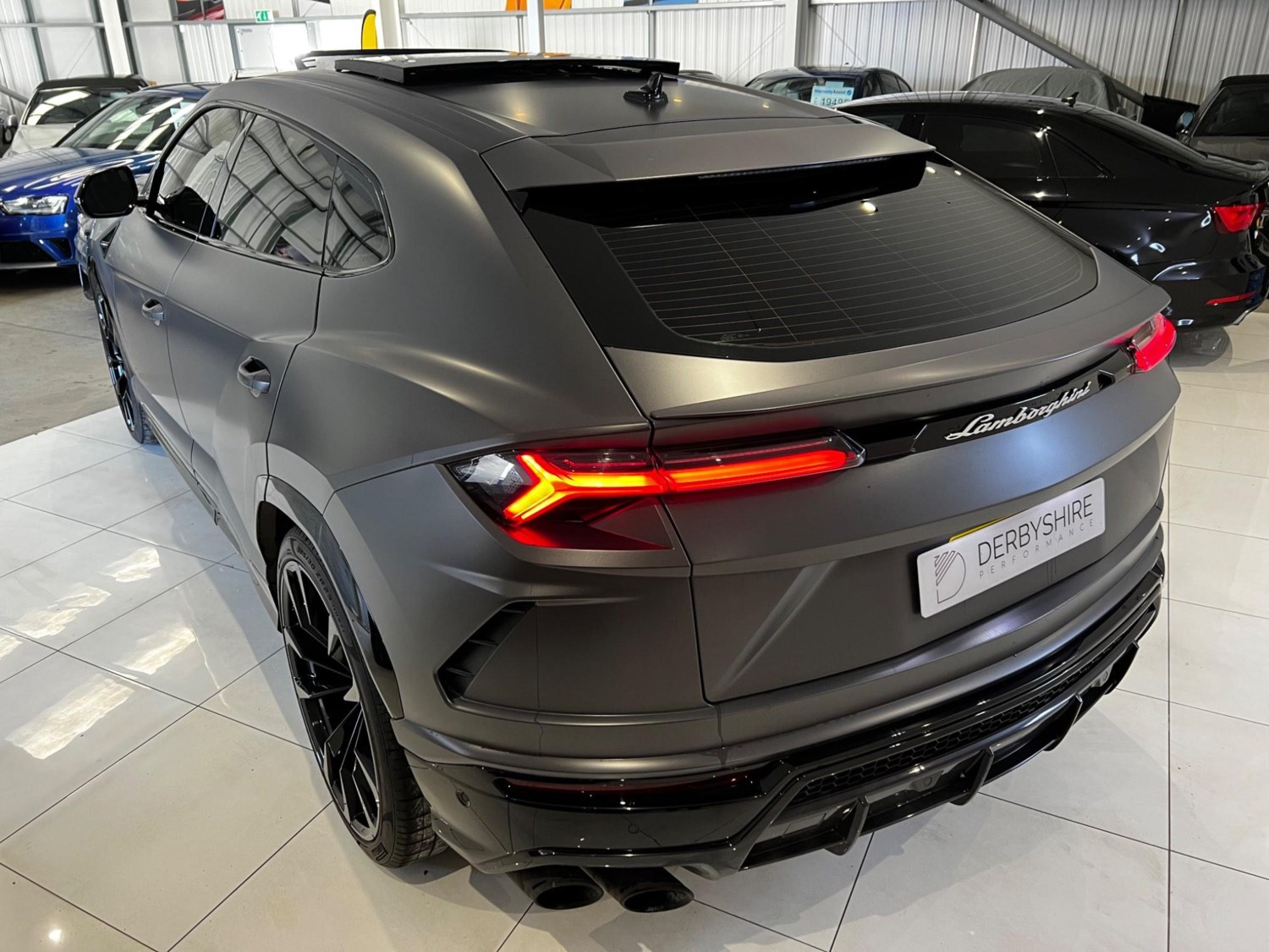 Lamborghini Urus Listing Image