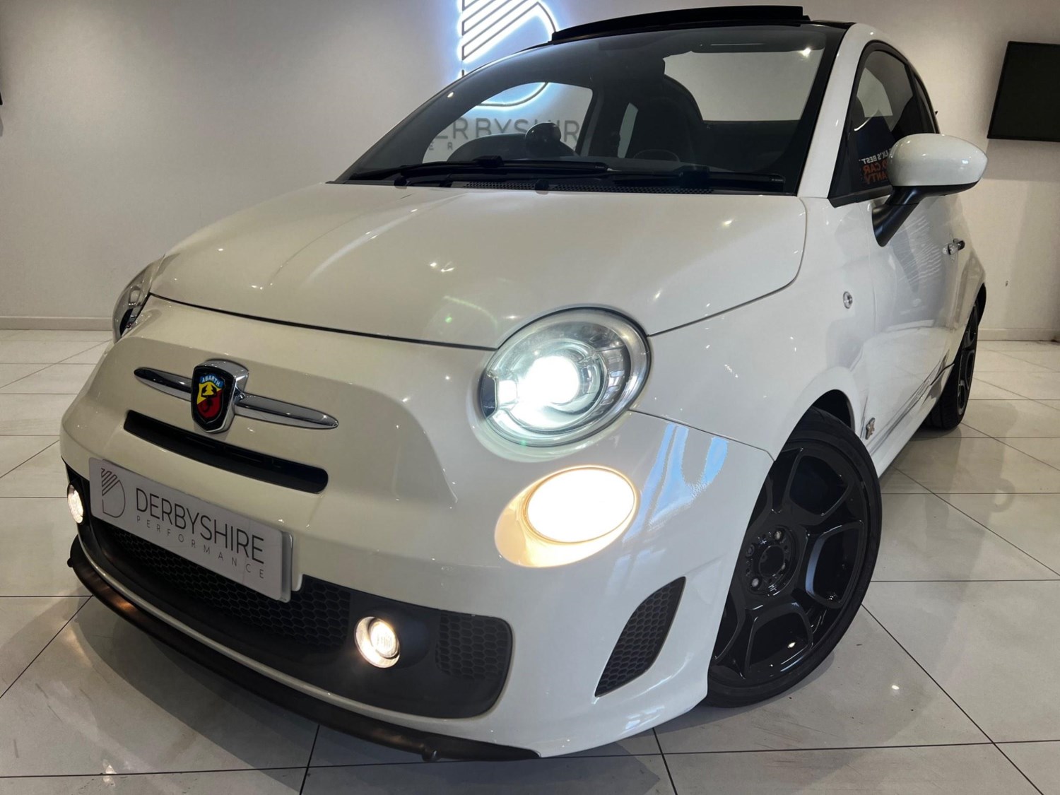 Abarth 500C Listing Image