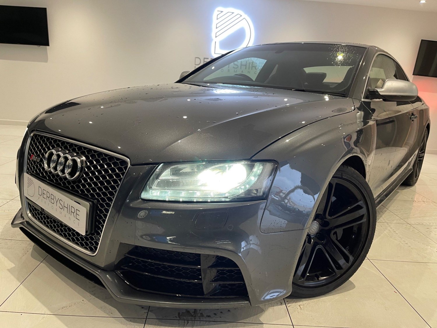 Audi RS5 Listing Image