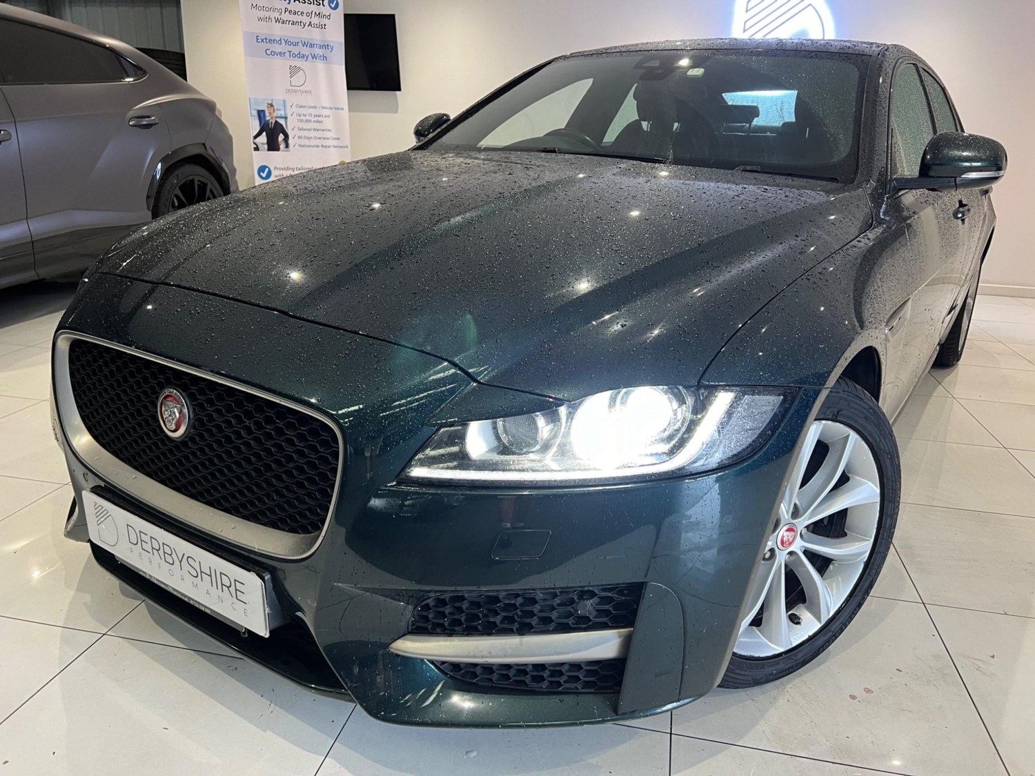 Jaguar XF Listing Image