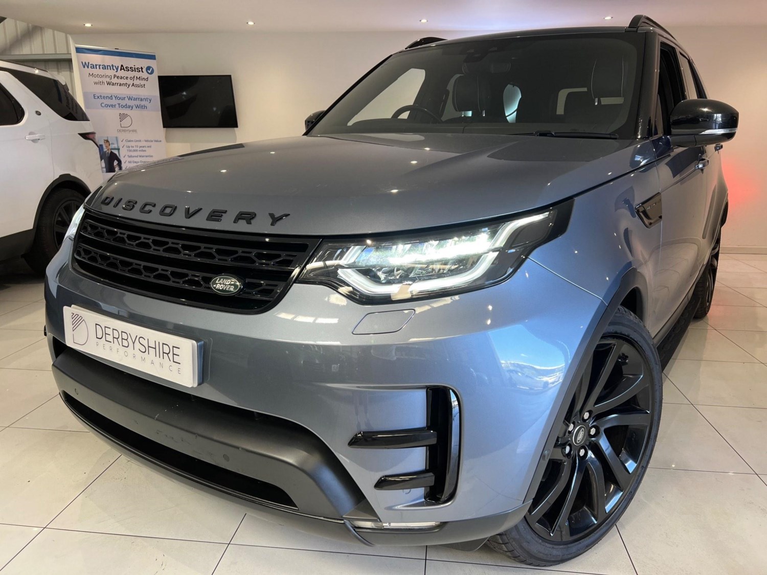 Land Rover Discovery Listing Image