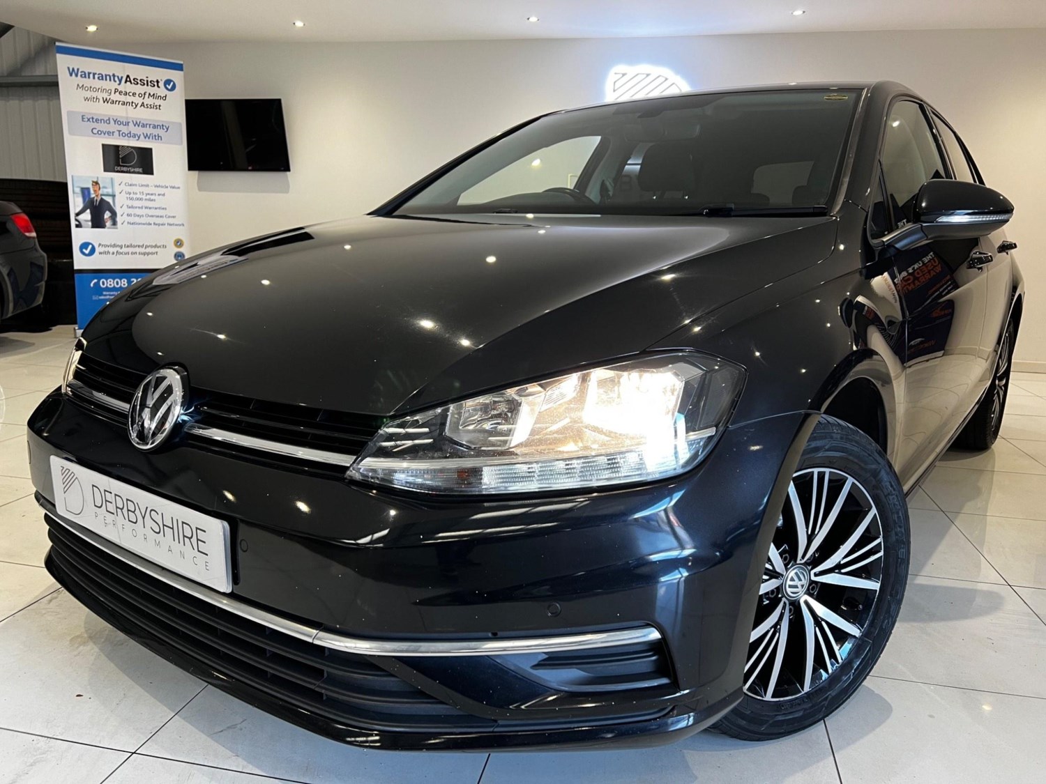 Volkswagen Golf Listing Image