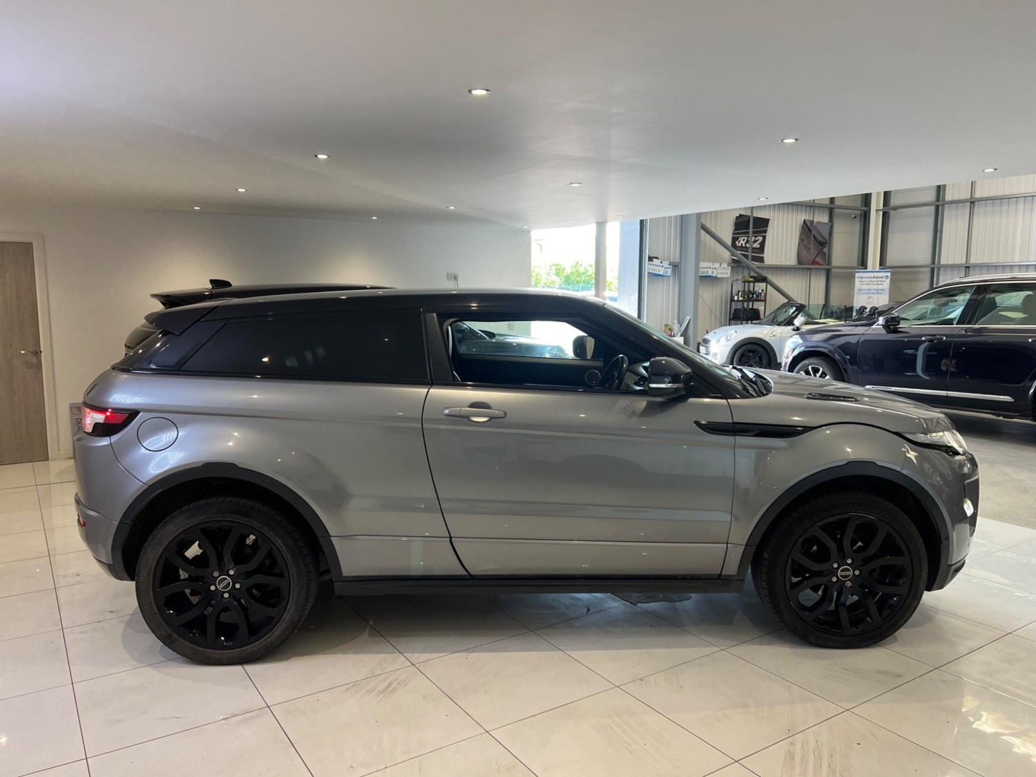 Land Rover Range Rover Evoque Listing Image