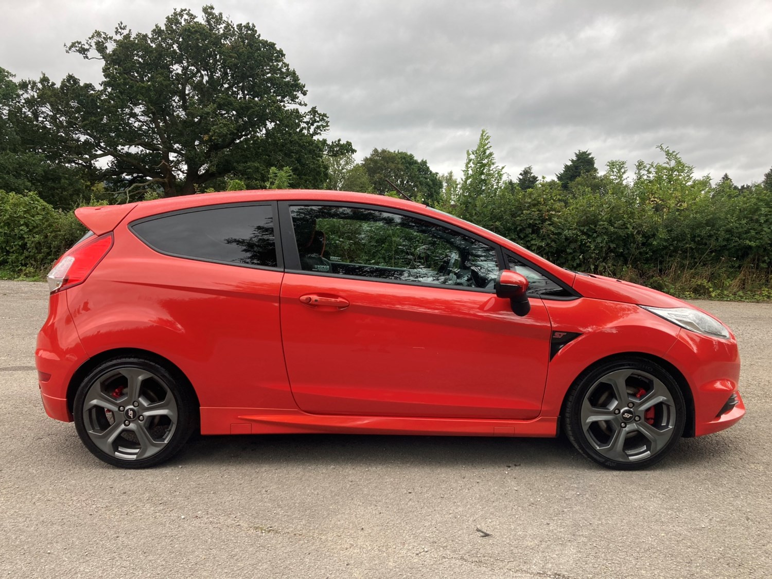 Ford Fiesta Listing Image