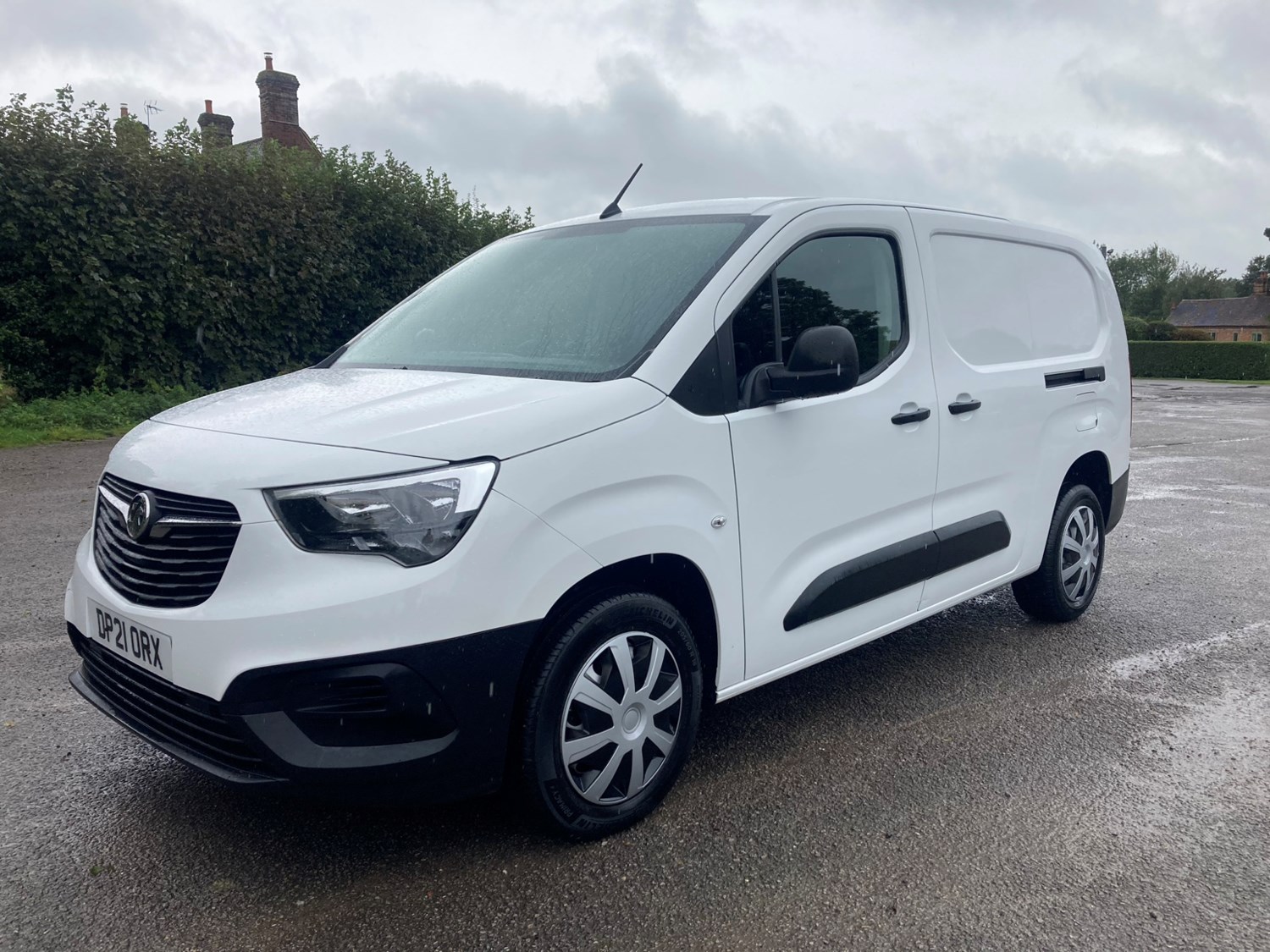 Vauxhall Combo Listing Image