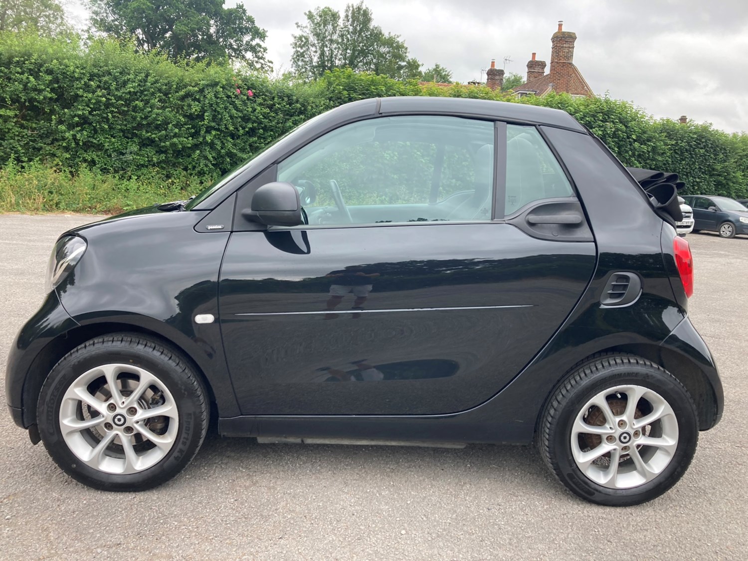 Smart fortwo Listing Image