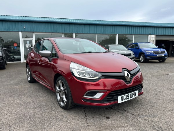 Renault Clio Listing Image