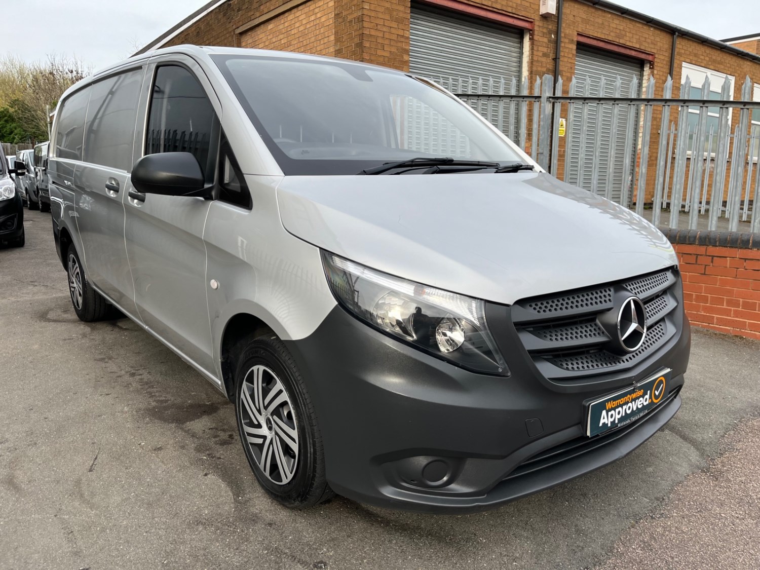 Mercedes-Benz Vito Listing Image