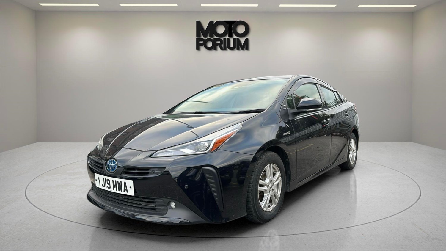 Toyota Prius Listing Image