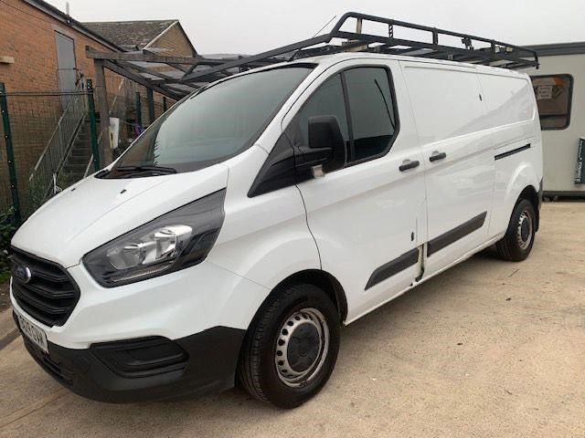 Ford Transit Custom Listing Image