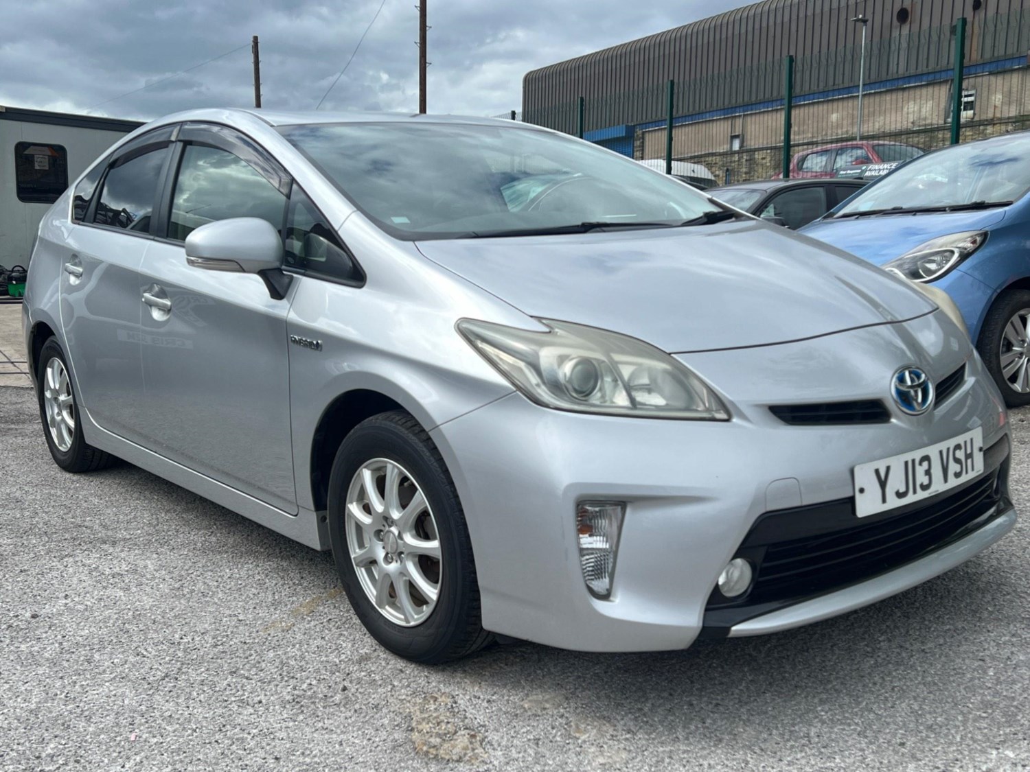 Toyota Prius Listing Image