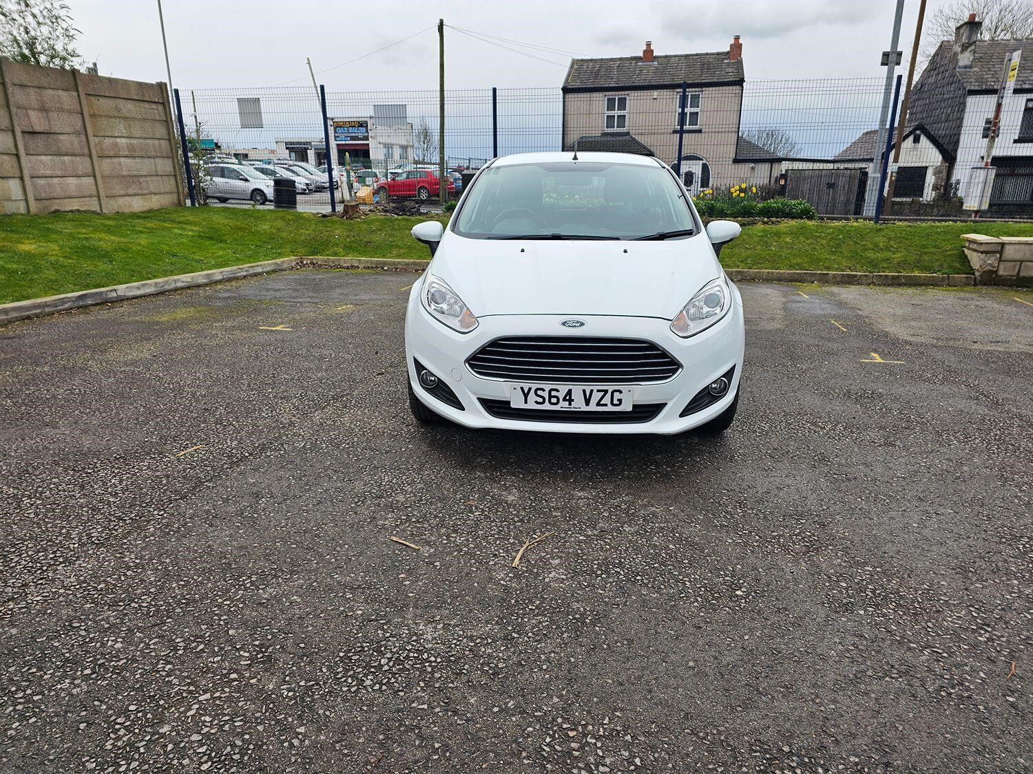 Ford Fiesta Listing Image