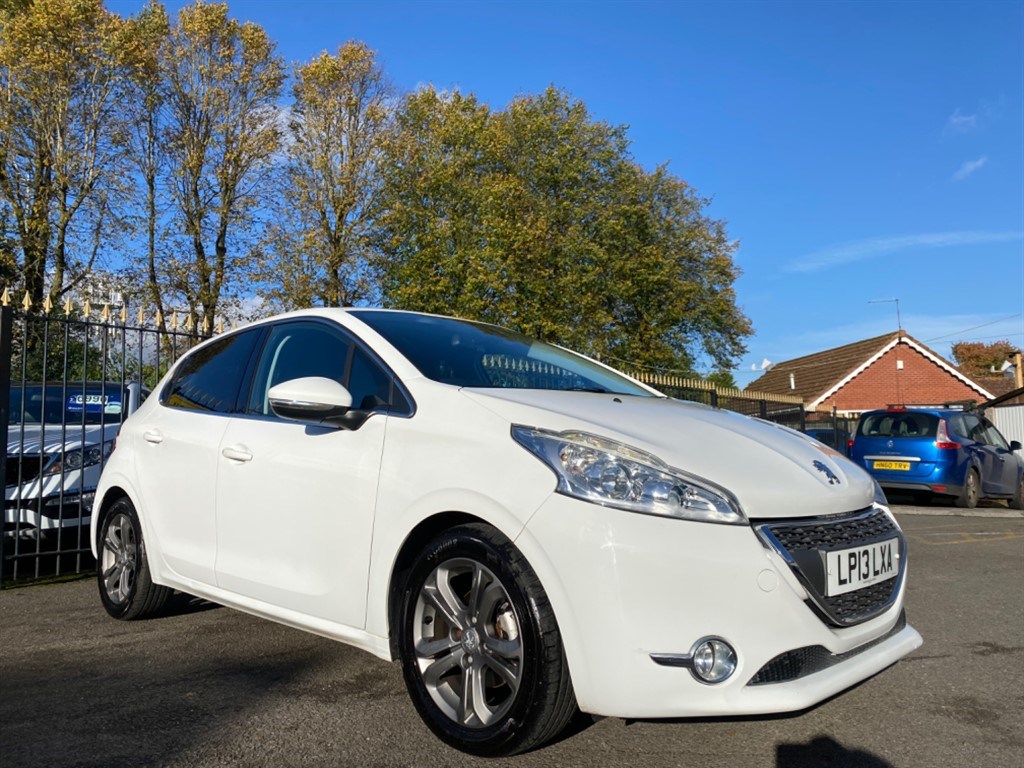 Peugeot 208 Listing Image