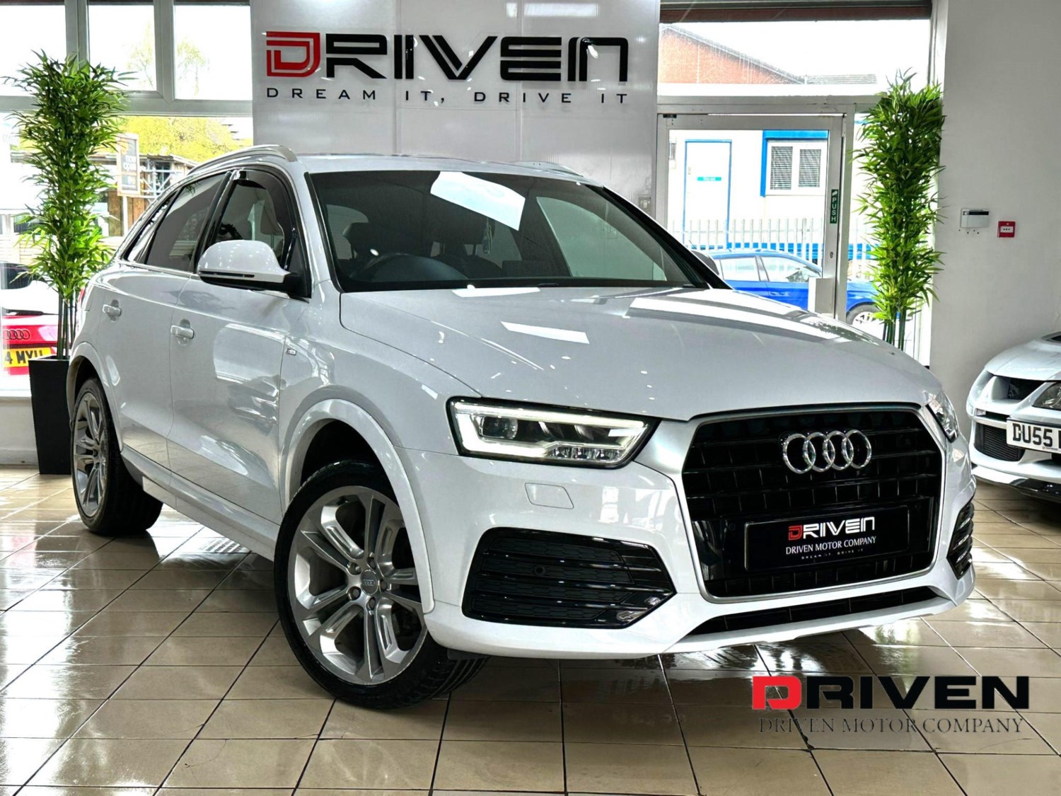 Audi Q3 Listing Image