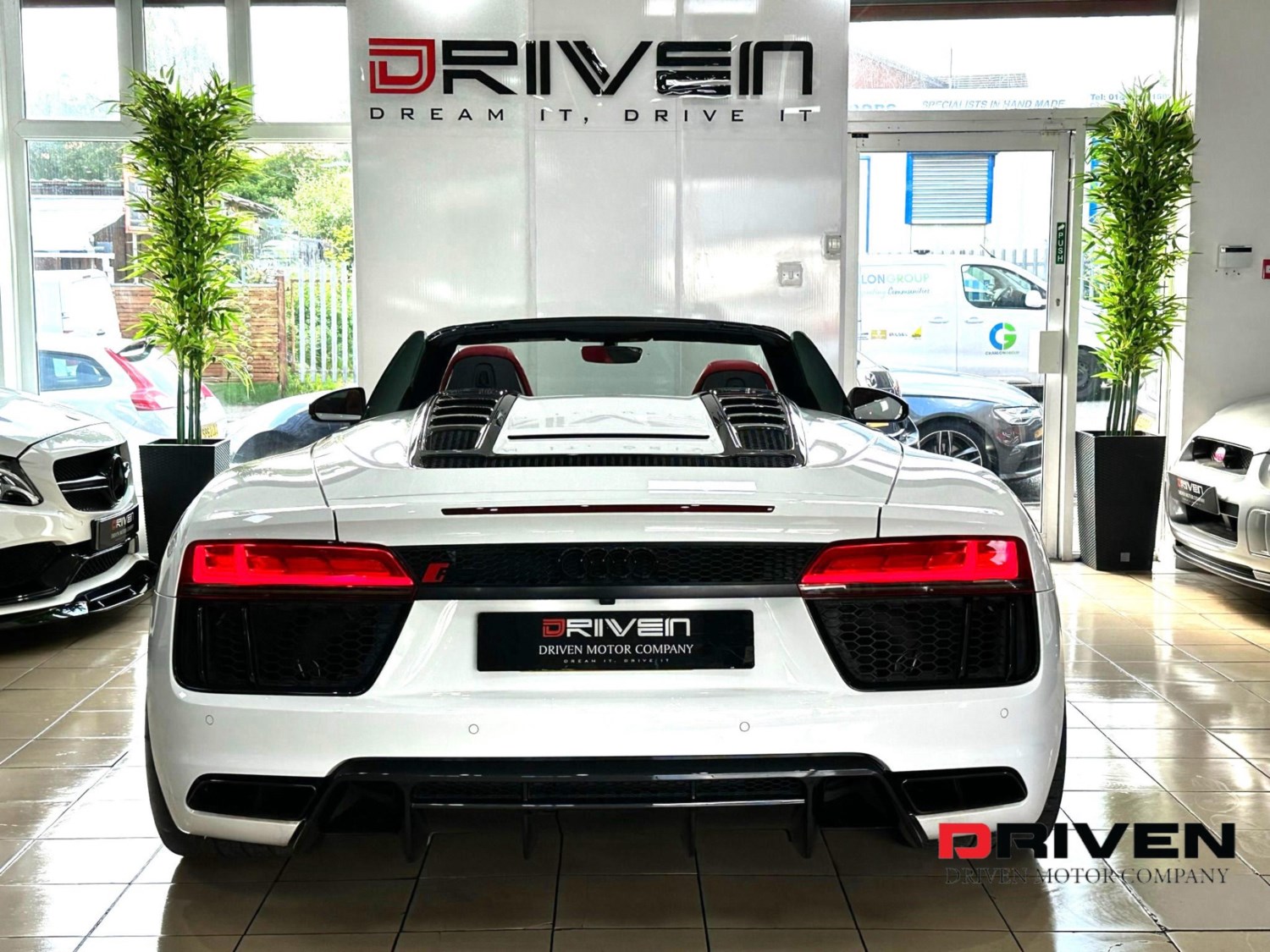 Audi R8 Listing Image