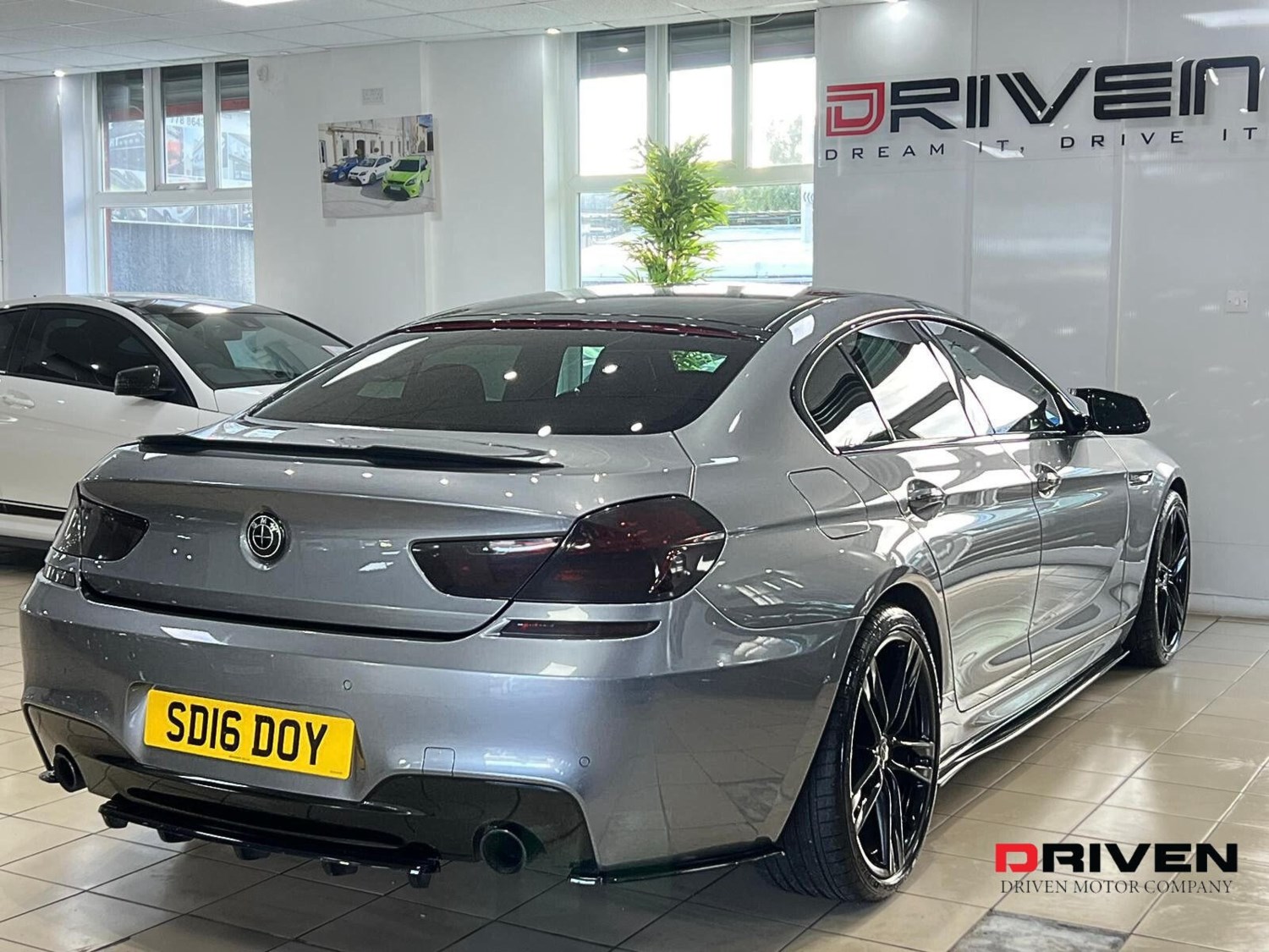 BMW 6 Series Listing Image