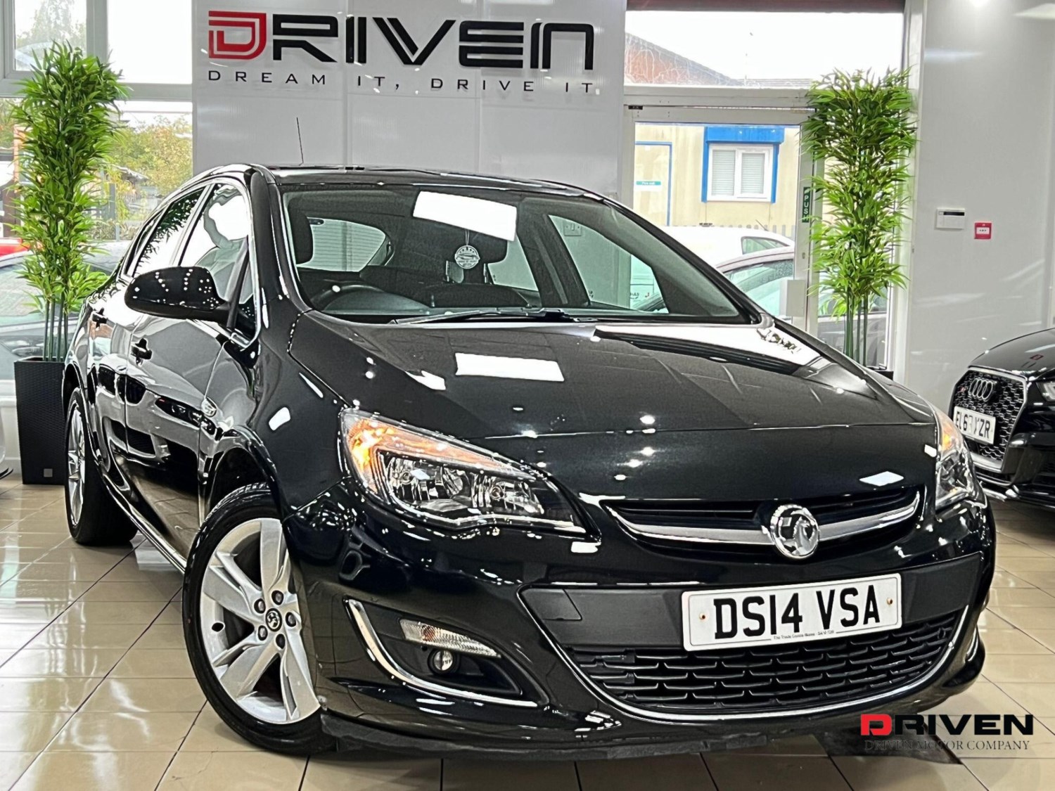 Vauxhall Astra Listing Image