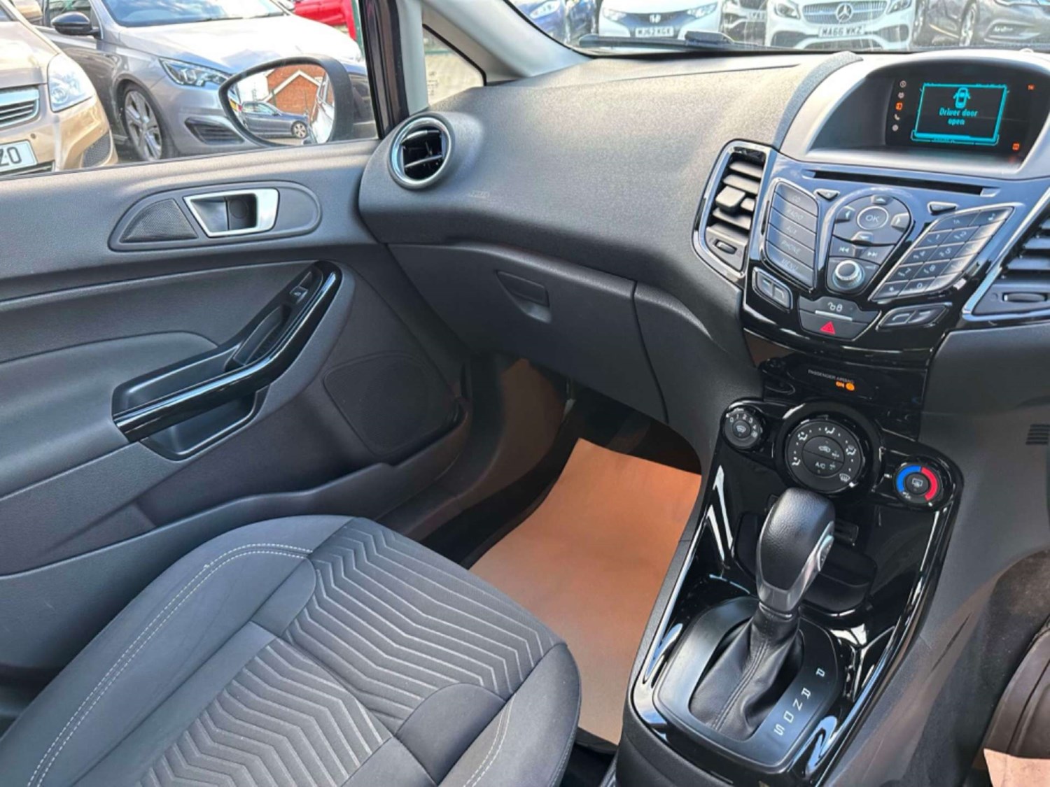 Ford Fiesta Listing Image