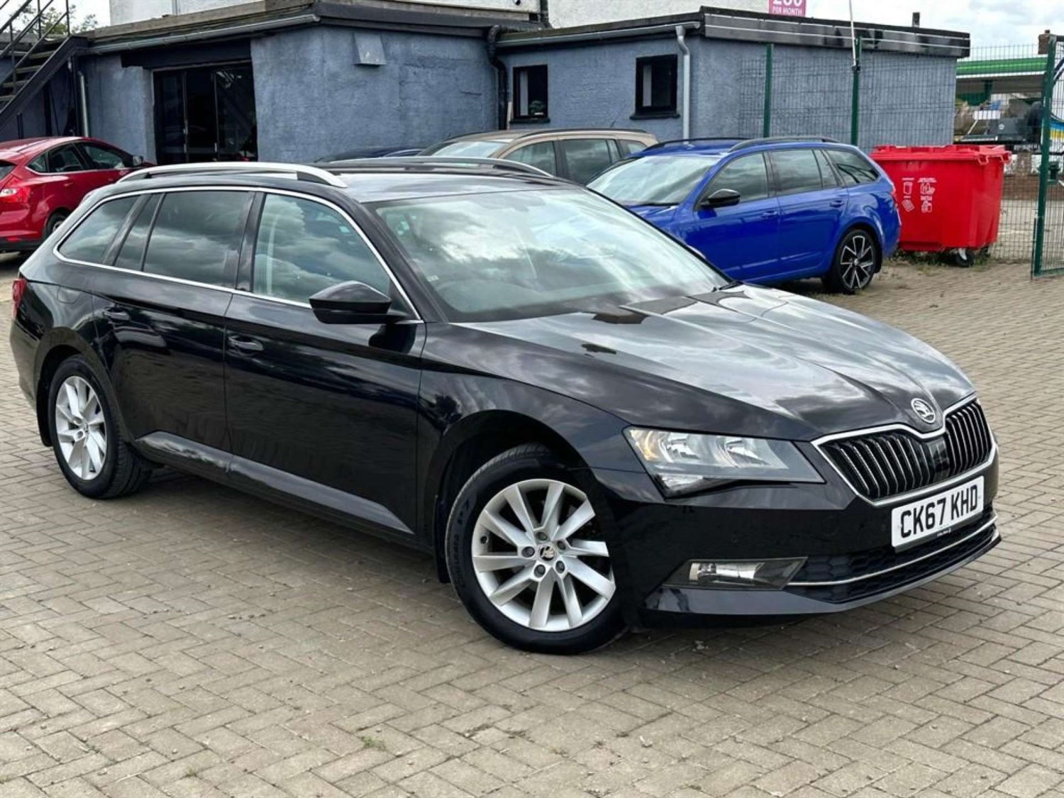 Skoda Superb Listing Image