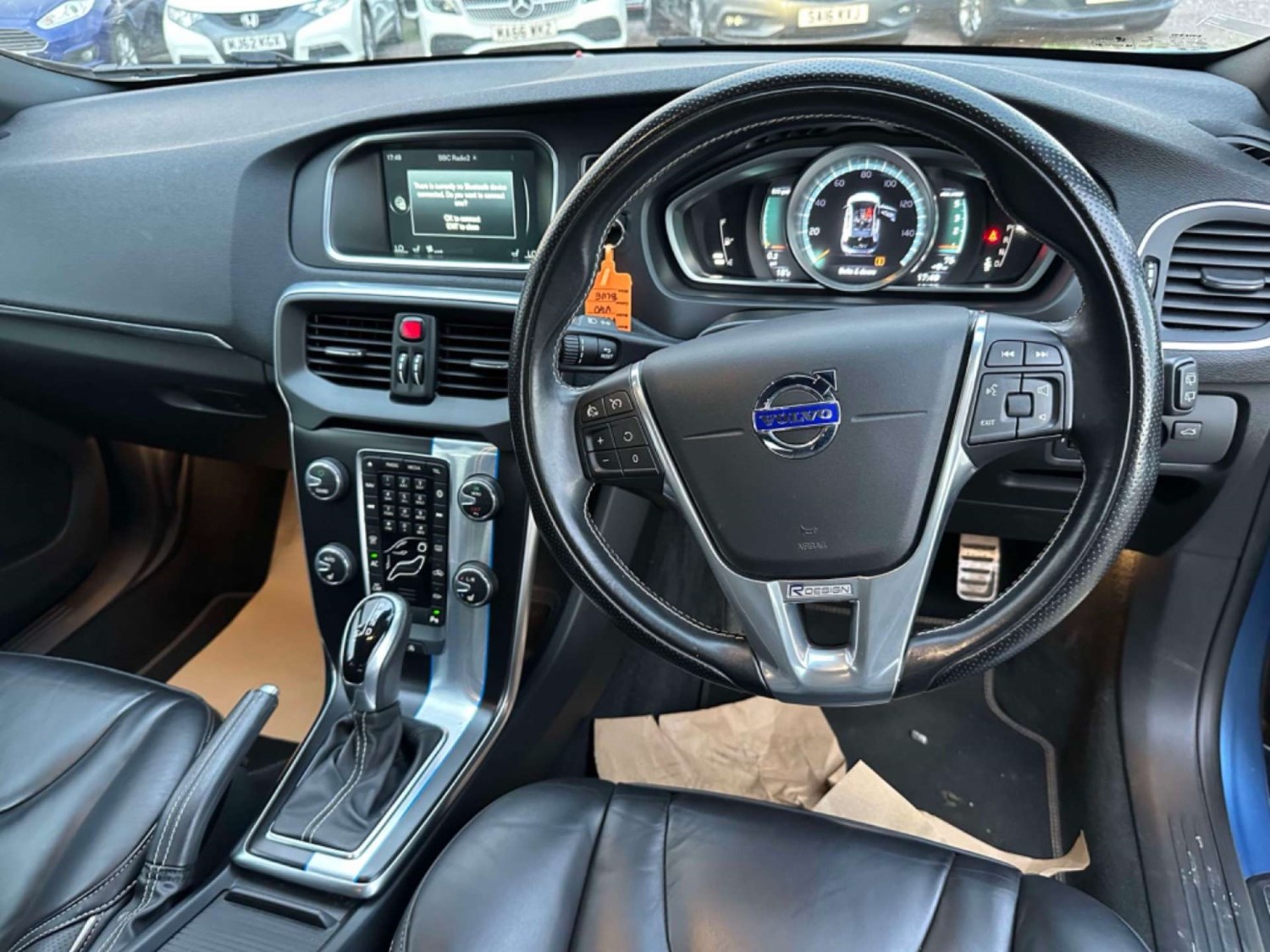 Volvo V40 Listing Image