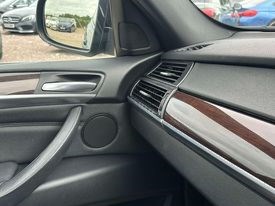 BMW X6 Listing Image