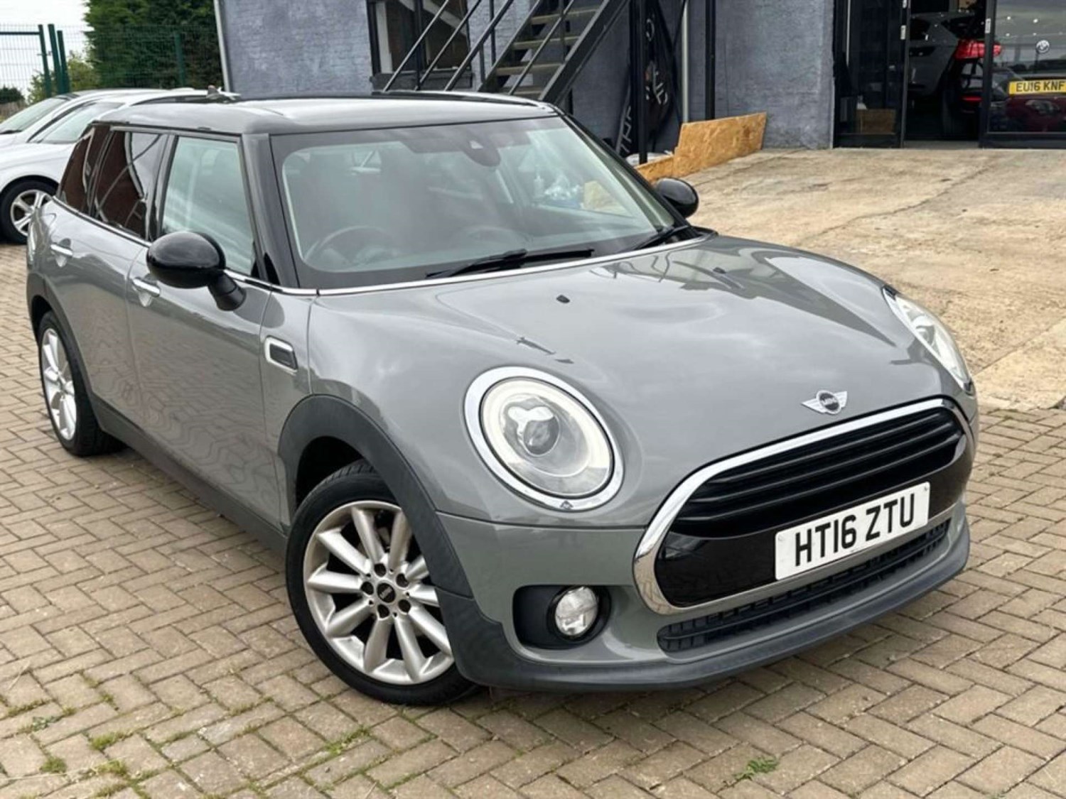 MINI Clubman Listing Image