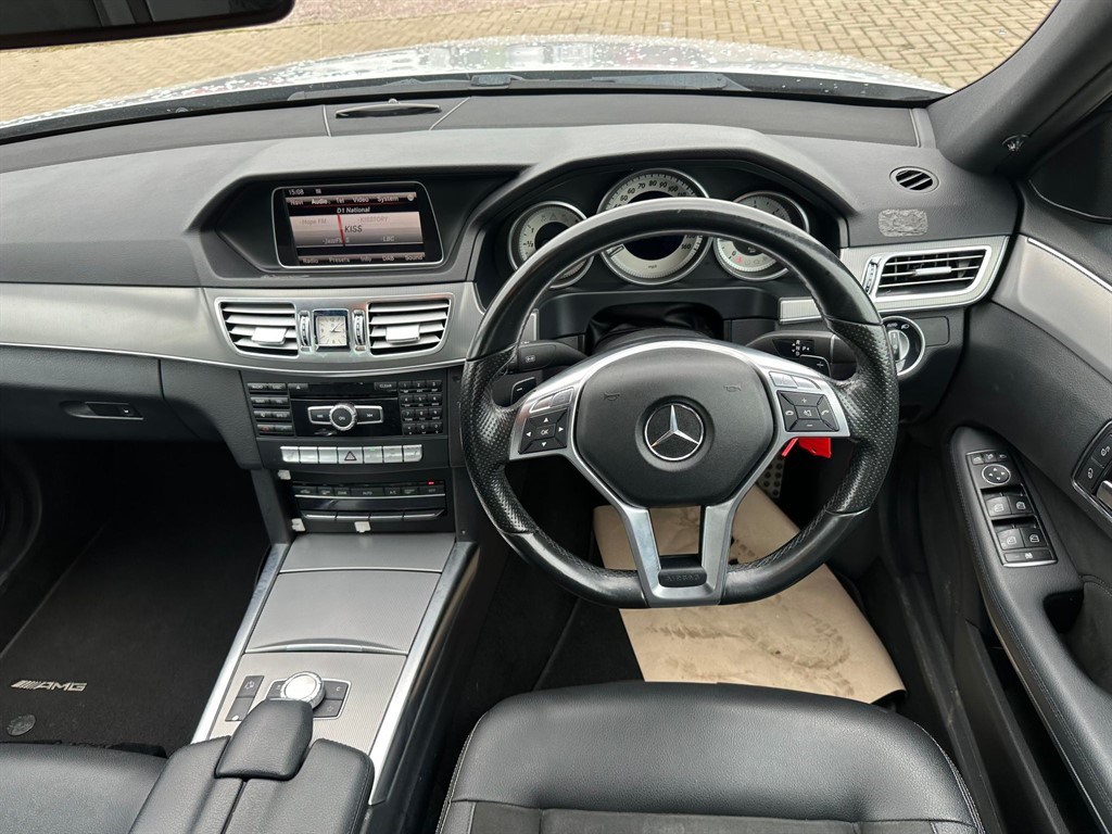 Mercedes-Benz E-Class Listing Image