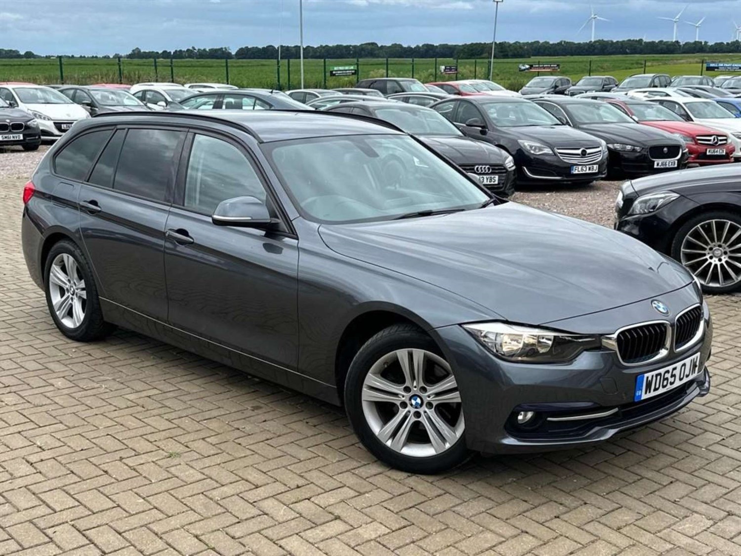 BMW 3 Series Listing Image