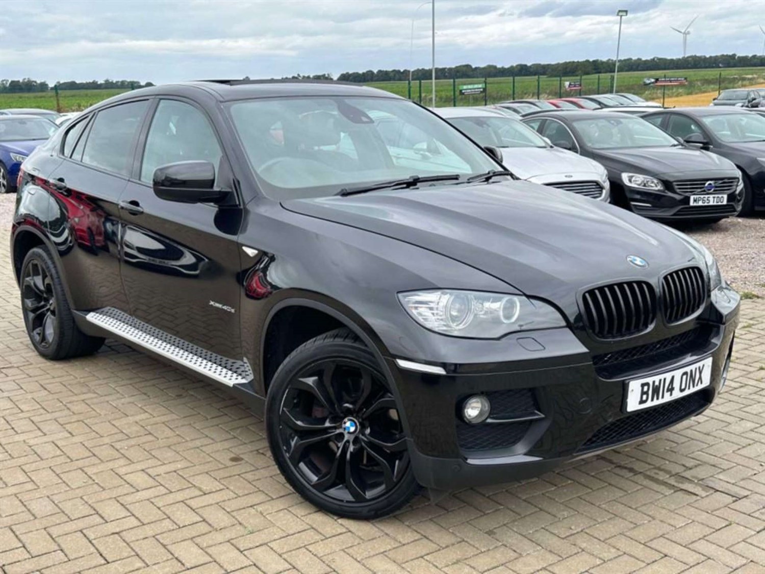 BMW X6 Listing Image