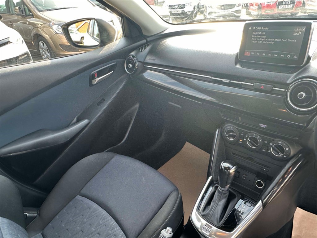 Mazda 2 Listing Image