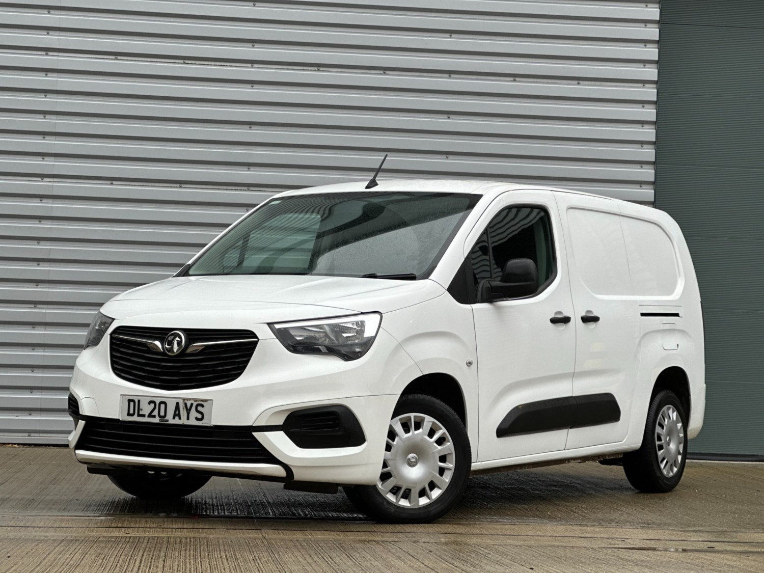 Vauxhall Combo Listing Image