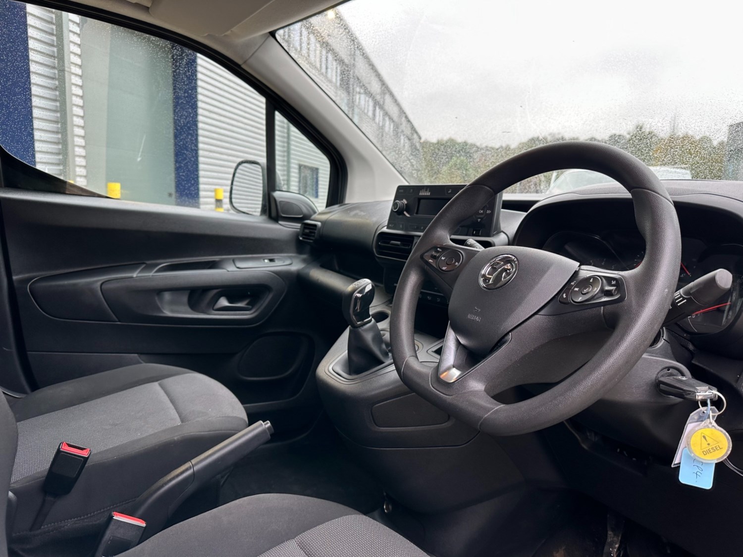 Vauxhall Combo Listing Image