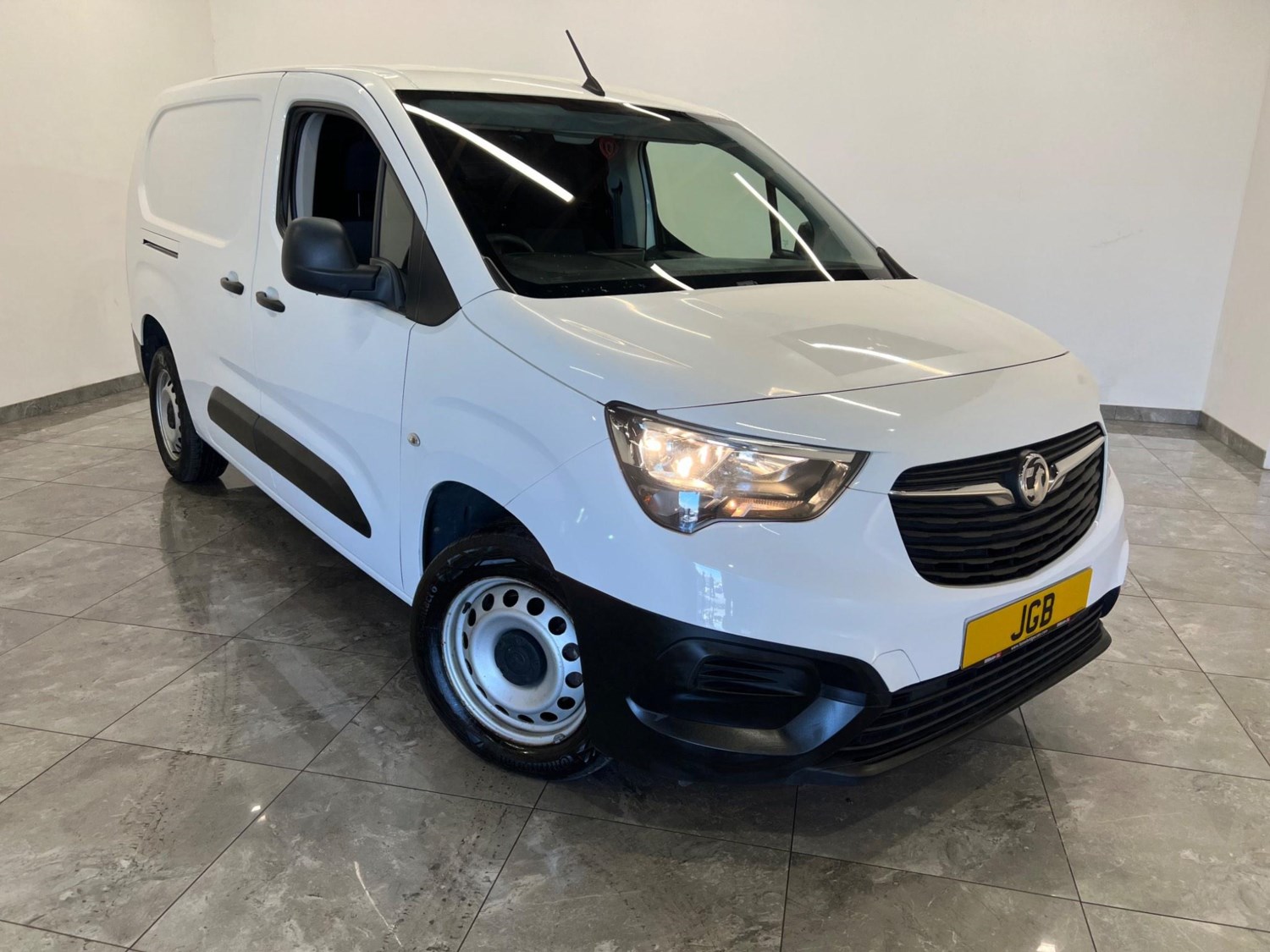 Vauxhall Combo Listing Image