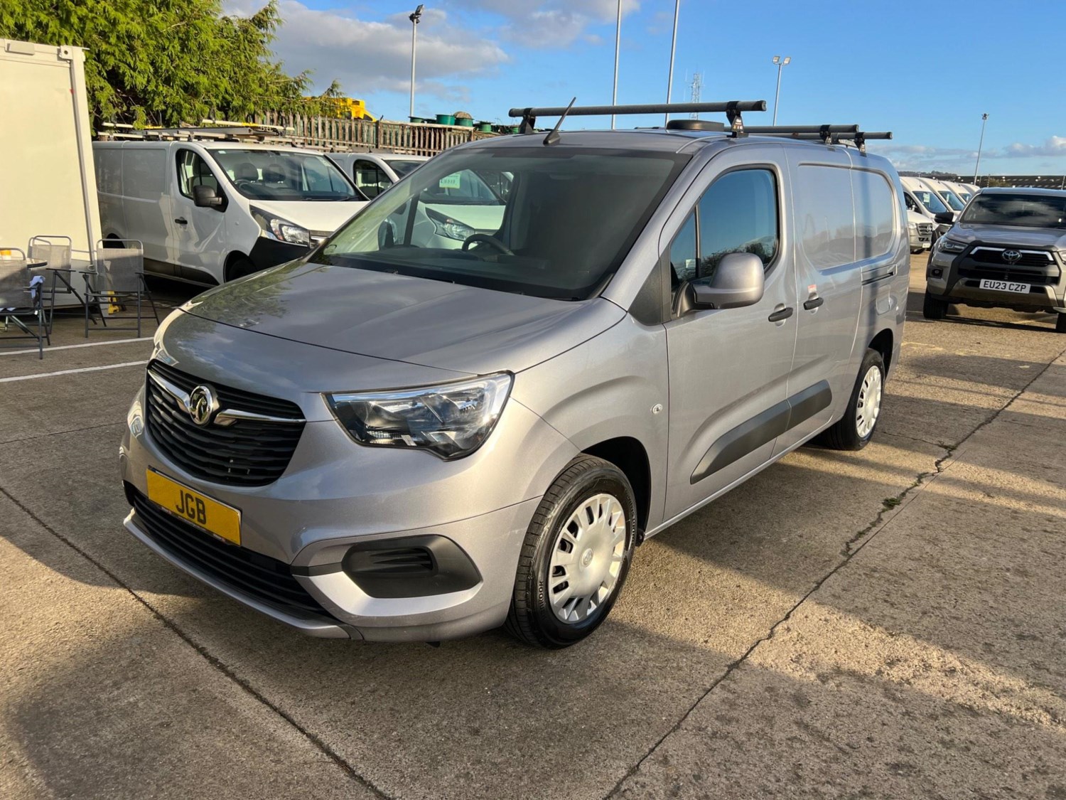 Vauxhall Combo Listing Image