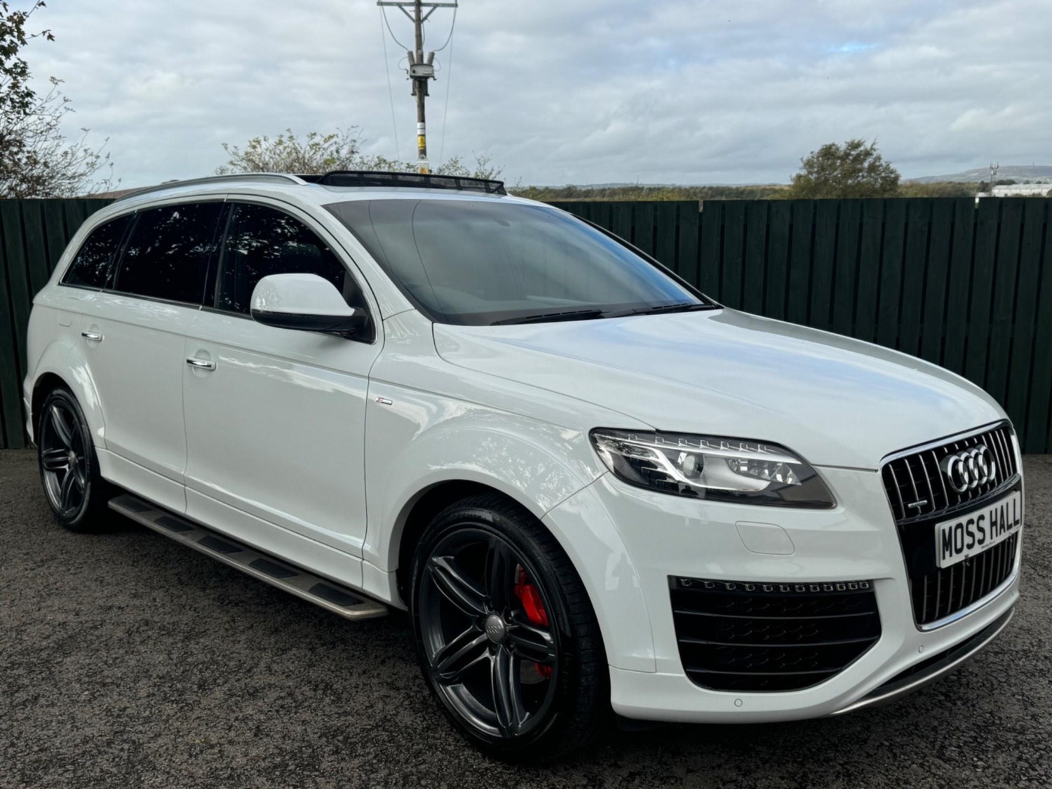 Audi Q7 Listing Image