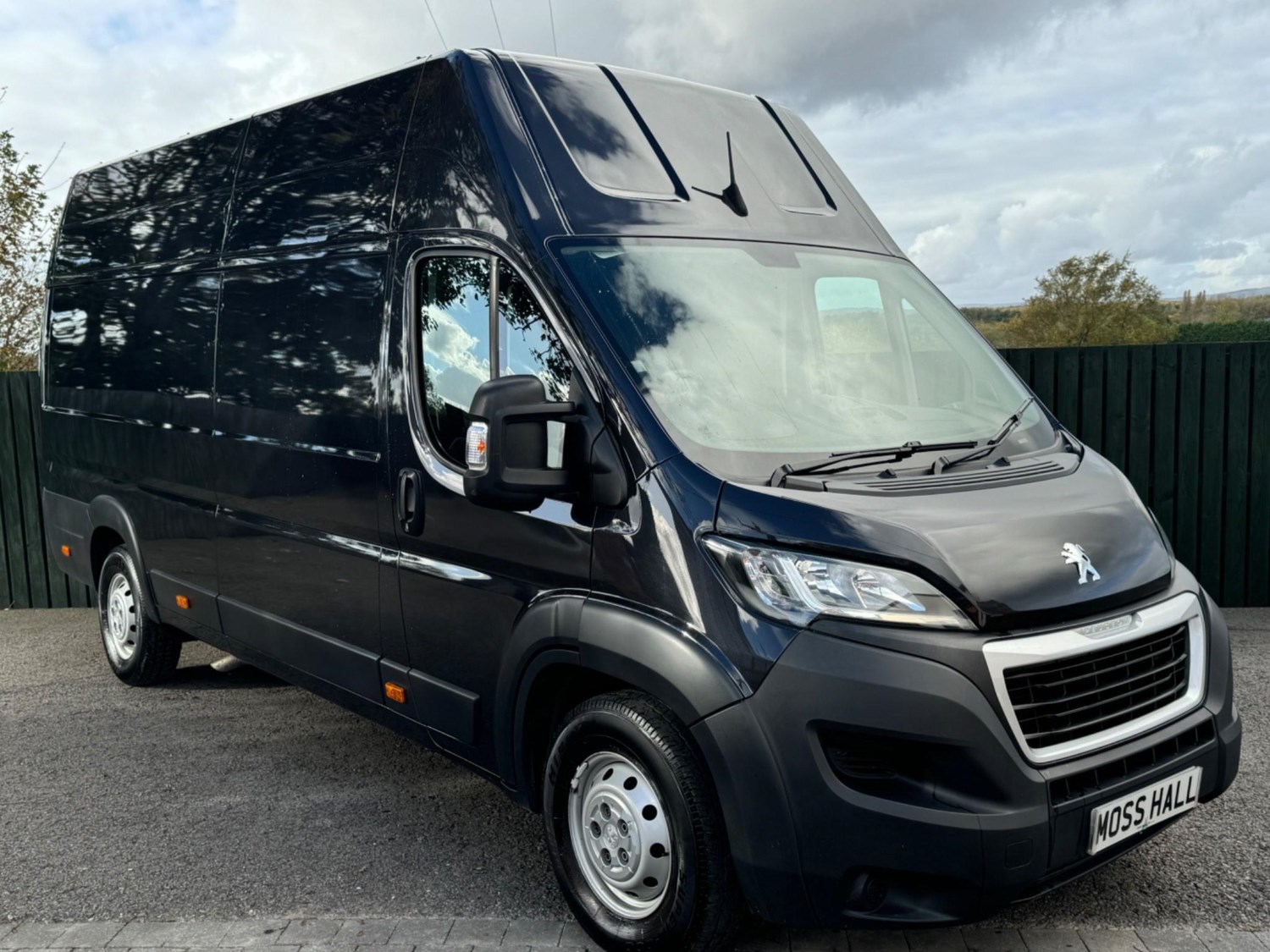 Peugeot Boxer Listing Image