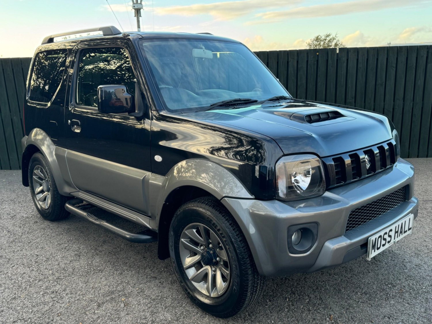 Suzuki Jimny Listing Image