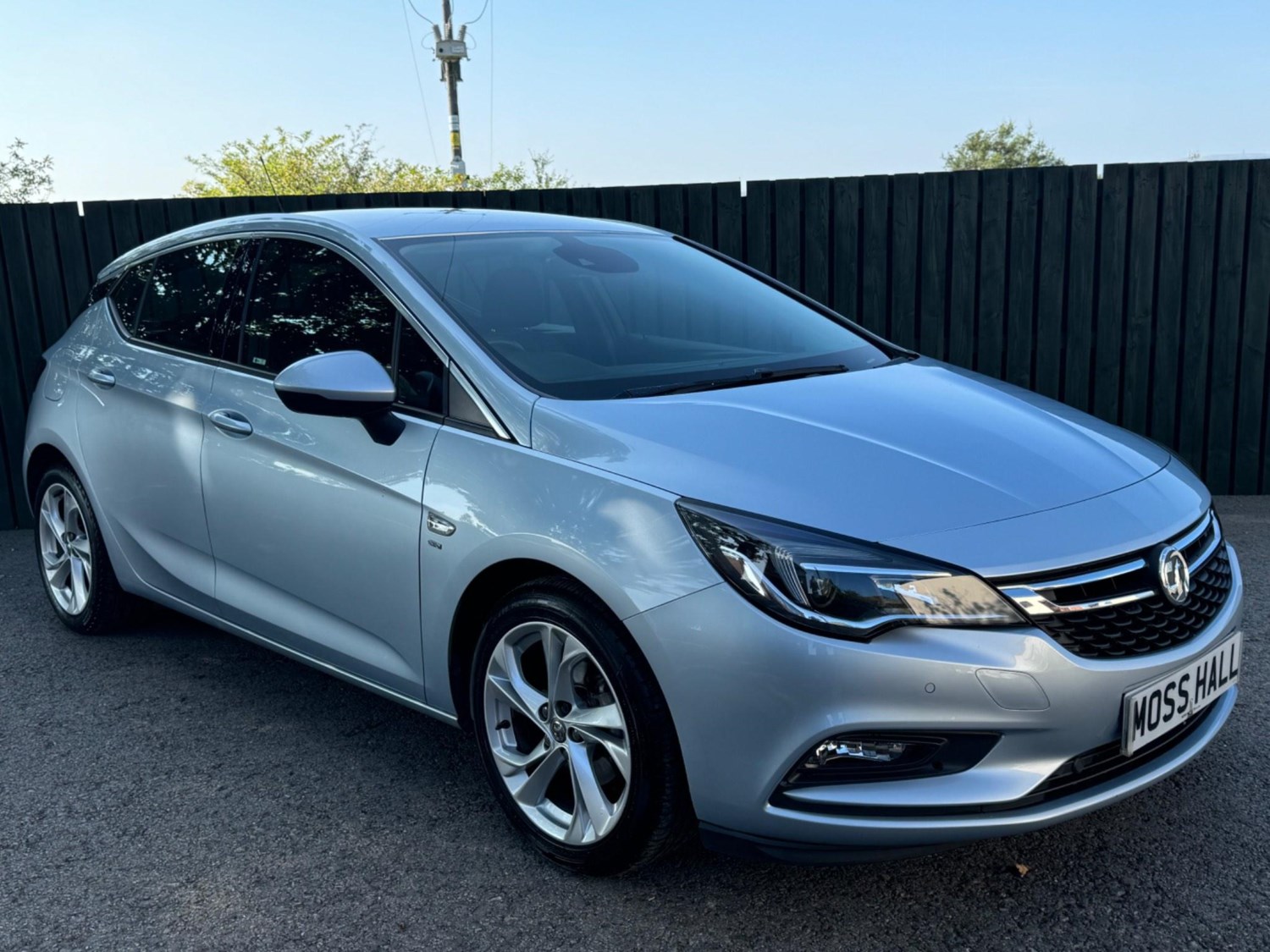 Vauxhall Astra Listing Image