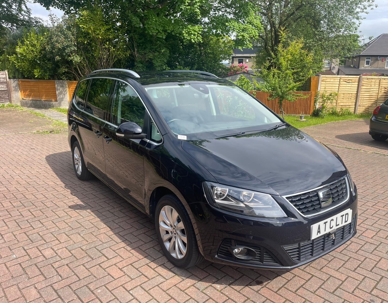 SEAT Alhambra Listing Image